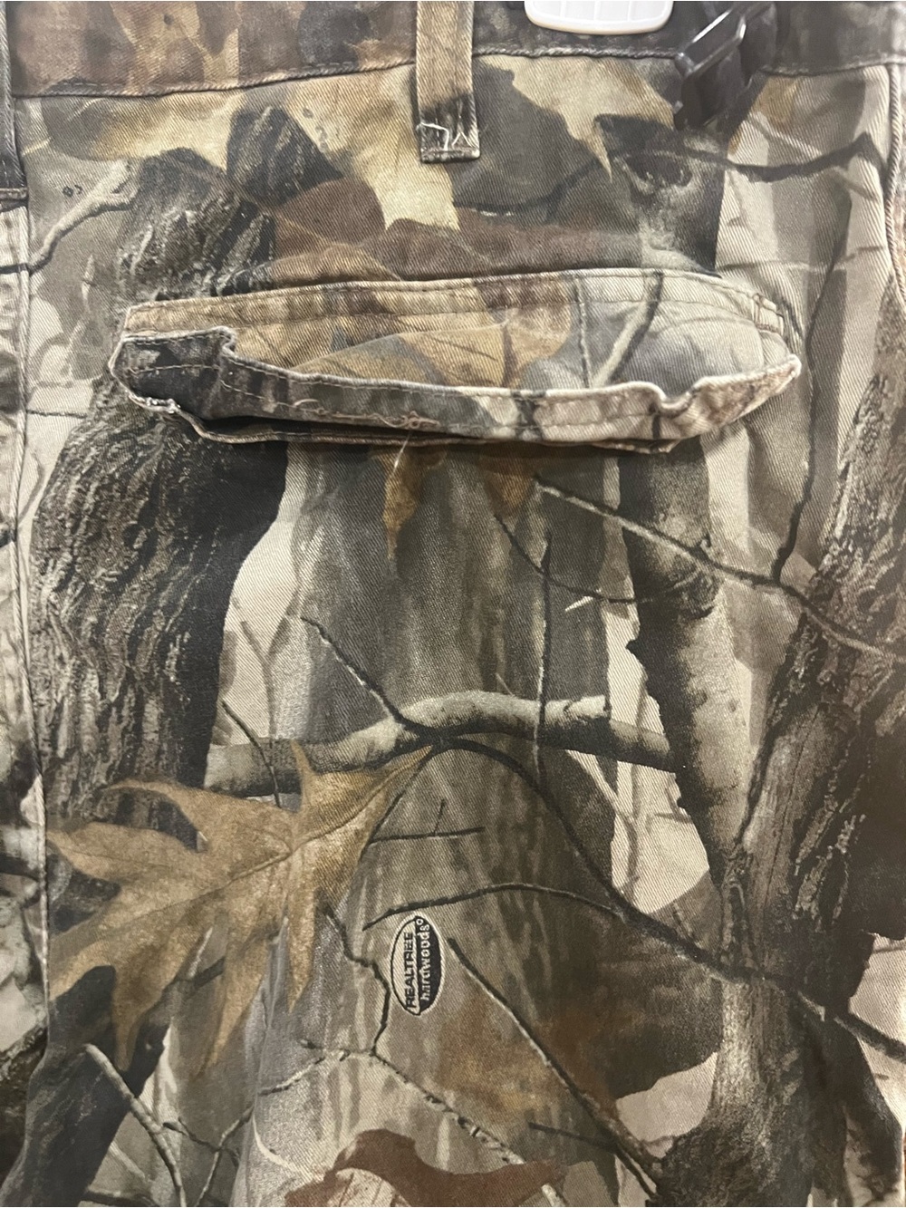 Realtree Hardwood Men's Cargo Pants - Brown/Green Camo